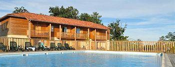Madame Vacances - Residence Du Golf D'Armagnac Eauze Екстериор снимка